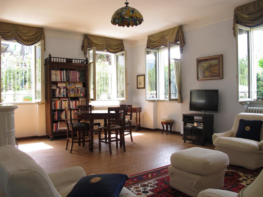 Apartamento Porteselago San Felice del Benaco Habitación foto